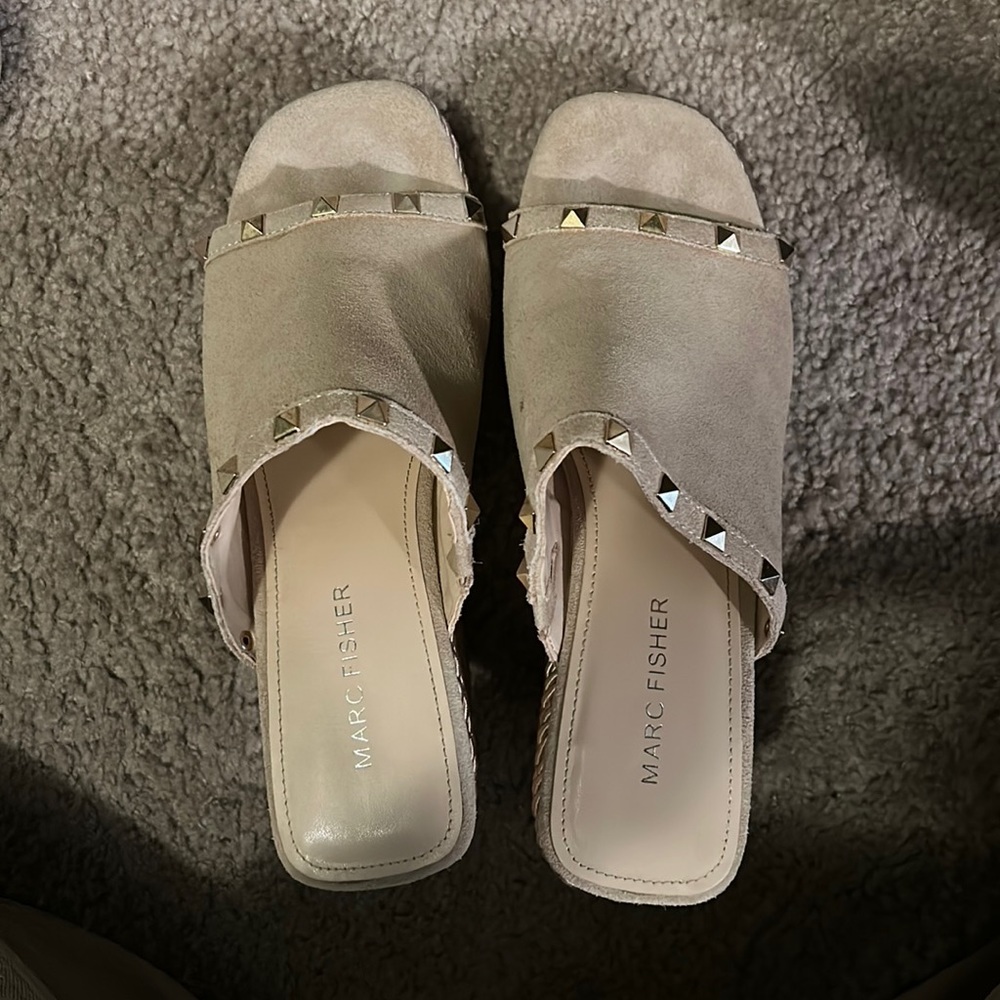 Marc Jacobs Wedge Size 7.5, WORN ONCE!